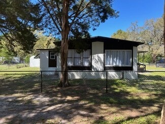 Plus de détails pour 33133 Ranch Rd, Dade City, FL - Logement à vendre