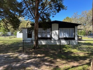 Plus de détails pour 33133 Ranch Rd, Dade City, FL - Logement à vendre
