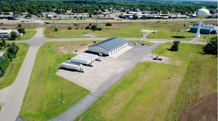 12600 Sherburne Ave, Becker, MN à vendre - Photo de l’immeuble – Image 2 sur 4