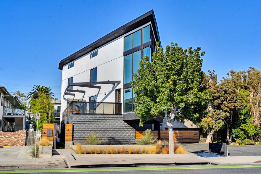 1447 11th St, Santa Monica, CA à louer - Photo de l’immeuble – Image 2 sur 13