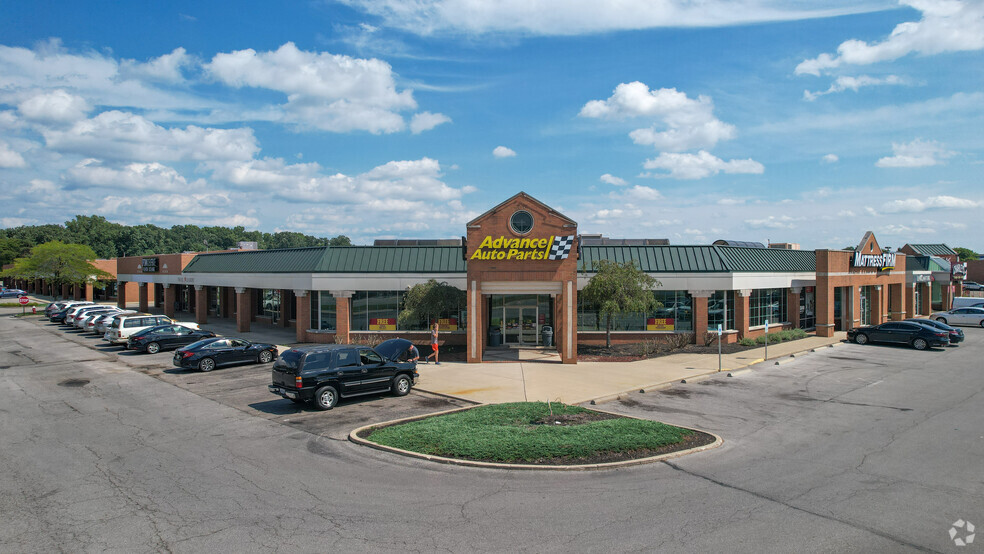 2643-2725 Sawmill Place Blvd, Columbus, OH à louer - Photo de l’immeuble – Image 1 sur 15