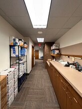 4450 Cascade Rd SE, Grand Rapids, MI à vendre Photo de l’immeuble– Image 2 sur 12