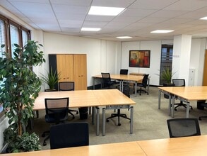 Ashley Ave, Epsom à louer Photo intérieure– Image 2 sur 3