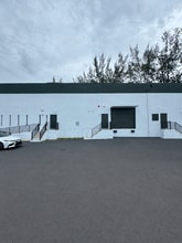 7361-7391 NW 78th St, Medley, FL à louer Photo intérieure– Image 1 sur 12