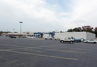 Plus de détails pour 8017-8061 US Highway 51 N, Millington, TN - Local commercial à louer