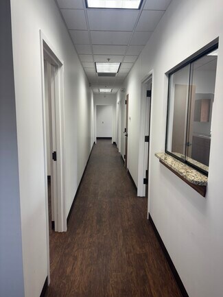 Plus de détails pour 4735 E 91st St, Tulsa, OK - Bureau à louer