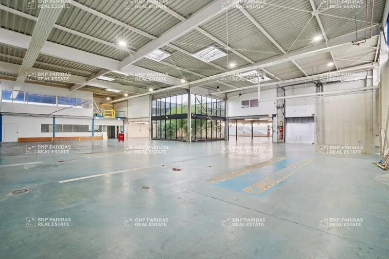 Local d'activités dans Champigny-sur-Marne à vendre - Photo intérieure – Image 1 sur 11