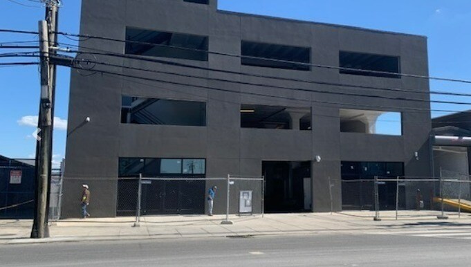 2145 Queens Chapel Rd NE, Washington, DC à louer - Photo de l’immeuble – Image 1 sur 9