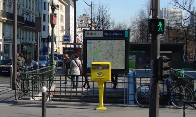 Local commercial dans Paris à louer Photo de l’immeuble– Image 1 sur 5