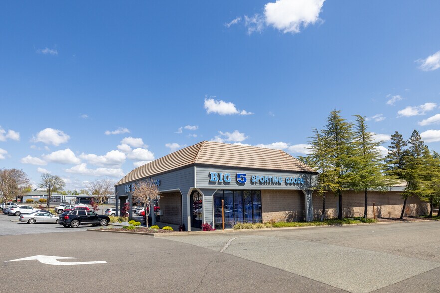2560-2576 Grass Valley Hwy, Auburn, CA à vendre - Photo de l’immeuble – Image 3 sur 23