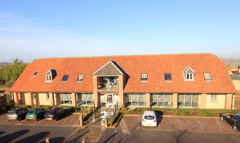 Alderton Rd, Paulerspury à louer - Photo principale – Image 1 sur 1