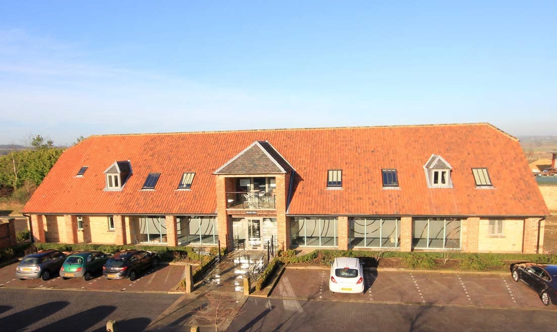 Alderton Rd, Paulerspury à louer Photo principale– Image 1 sur 2