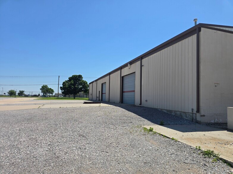 501 SE 27th St, El Reno, OK à vendre - Photo de l’immeuble – Image 3 sur 24