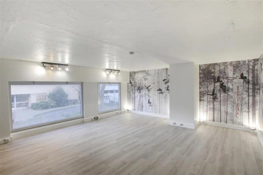 Bureau dans Paris à louer - Photo de l’immeuble – Image 3 sur 7