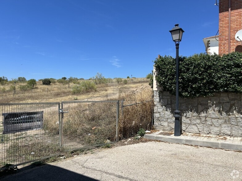 Terrain dans Navas del Rey, Madrid à vendre - Photo de l’immeuble – Image 2 sur 5
