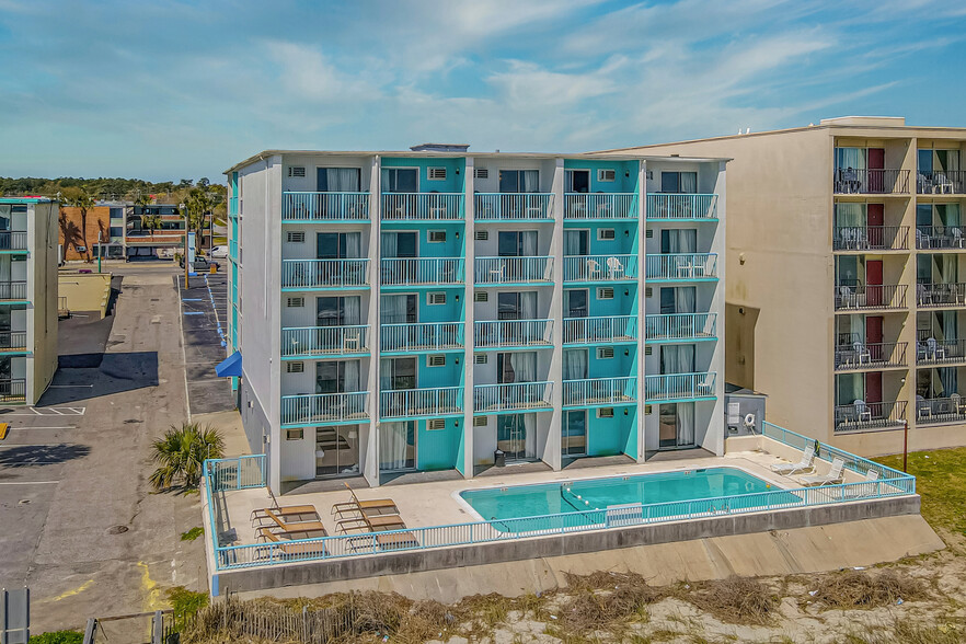1901 S Ocean Blvd, Myrtle Beach, SC à vendre - Photo de l’immeuble – Image 1 sur 48