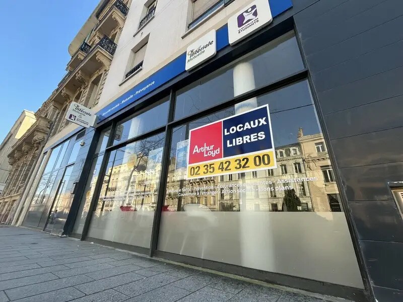Bureau dans Le Havre à louer Photo de l’immeuble– Image 1 sur 9