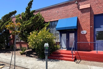 1329 9th St, Berkeley, CA à louer Photo intérieure– Image 2 sur 25