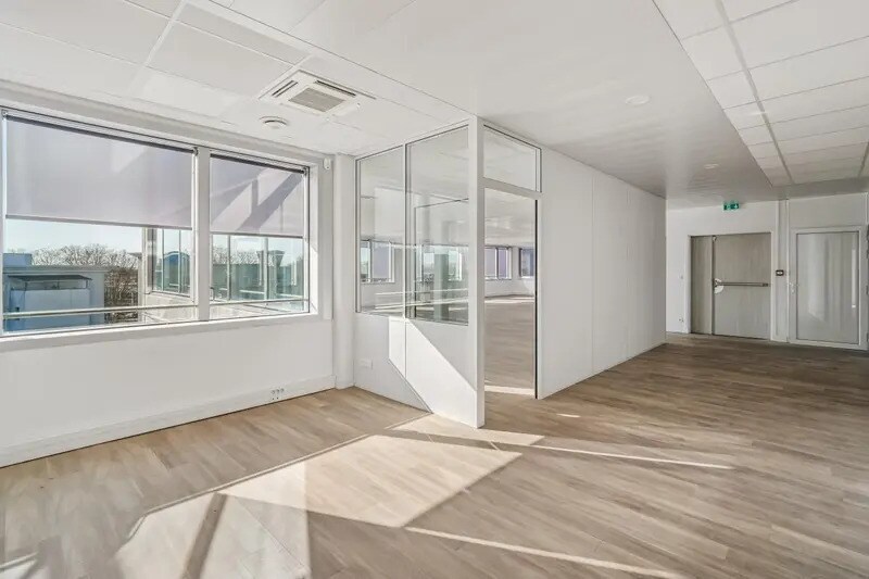 Bureau dans Villepinte à vendre - Photo intérieure – Image 3 sur 13