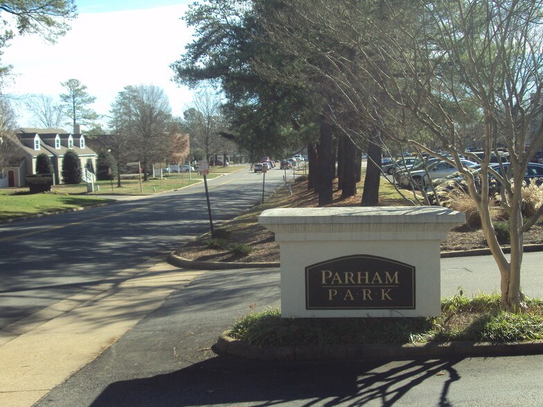 8501 Mayland Dr, Richmond, VA à louer - Photo de l’immeuble – Image 3 sur 26