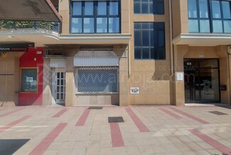 Plus de détails pour Local commercial à louer