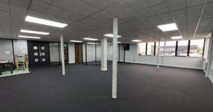 Luckyn Ln, Basildon à louer Photo intérieure– Image 2 sur 2