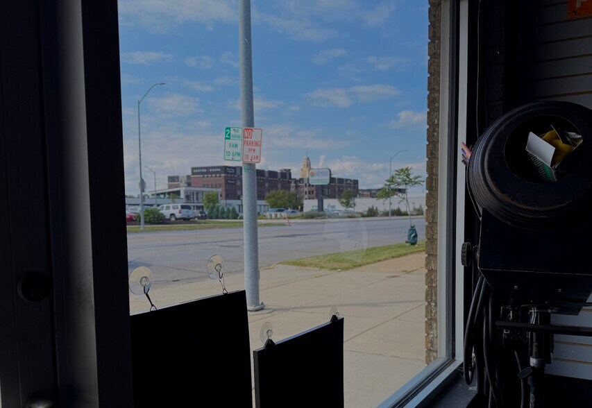 2322-2324 O St, Lincoln, NE à vendre - Photo de l’immeuble – Image 3 sur 8