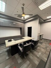 16816 N 35th Ave, Phoenix, AZ à louer Photo intérieure– Image 2 sur 2