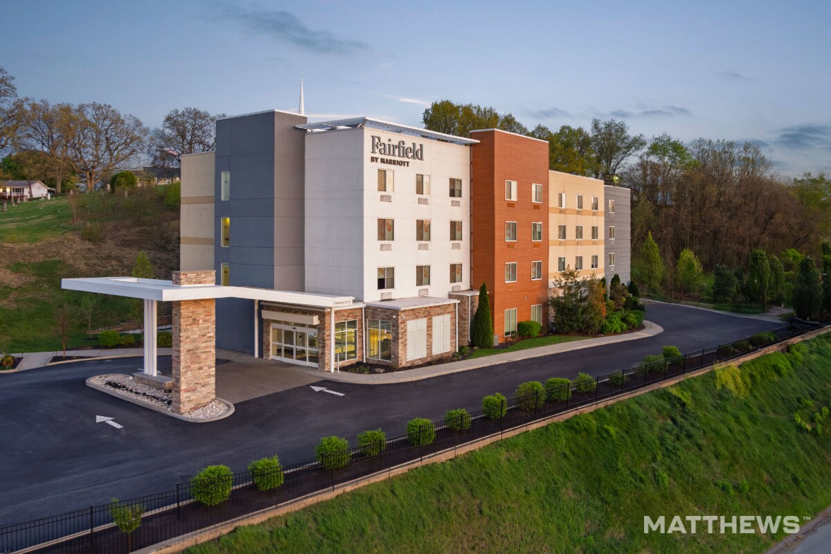 1438 Brodhead Rd, Monaca, PA à vendre Photo principale– Image 1 sur 4