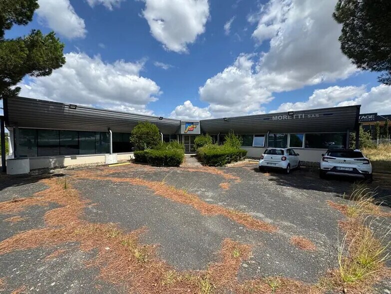 Bureau dans Mondouzil à vendre - Photo de l’immeuble – Image 1 sur 9
