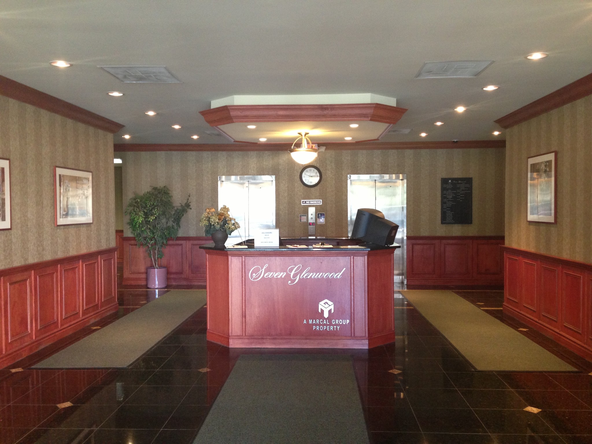 7 Glenwood Ave, East Orange, NJ à louer Hall d’entrée– Image 1 sur 7