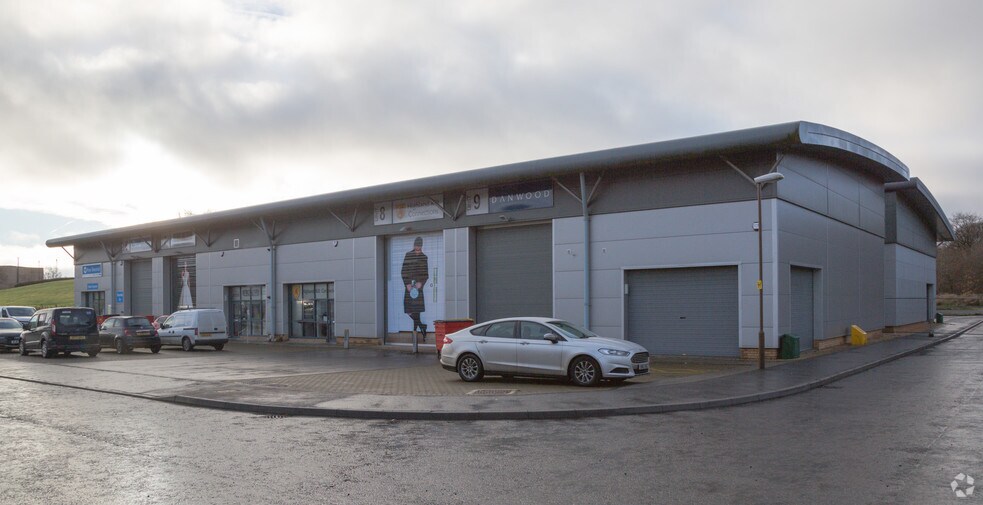Unit 6-9 InchWood Ave, Bathgate à louer - Photo de l’immeuble – Image 2 sur 26