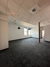 113 E Oak St, Bozeman, MT à louer Photo intérieure– Image 2 sur 15