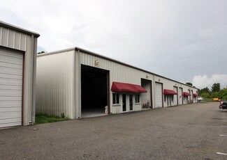 Plus de détails pour 2634 NE 9th Ave, Cape Coral, FL - Industriel/Logistique à louer