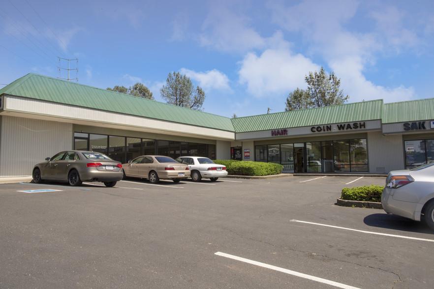 4050 Durock Rd, Shingle Springs, CA à louer - Photo de l’immeuble – Image 3 sur 5
