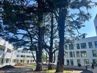 Plus de détails pour Bureau à louer