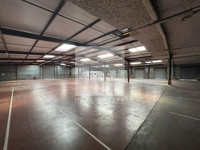 Local d’activités dans Corbas à louer - Photo intérieure – Image 3 sur 17