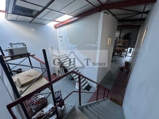 Industriel/Logistique dans Sainte-Geneviève-des-Bois à louer - Photo intérieure – Image 3 sur 8