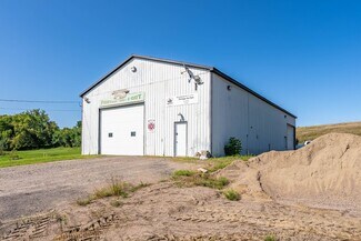 Plus de détails pour 18 Rue De Clarendon, Portage-du-fort, QC - Industriel/Logistique à vendre