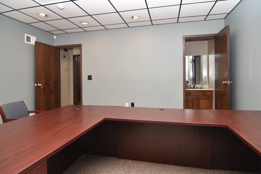 862 Charles St, Providence, RI à vendre - Photo intérieure – Image 3 sur 42