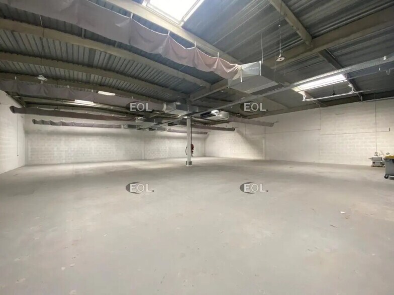 Industriel/Logistique dans Massy à louer - Photo de l’immeuble – Image 2 sur 5