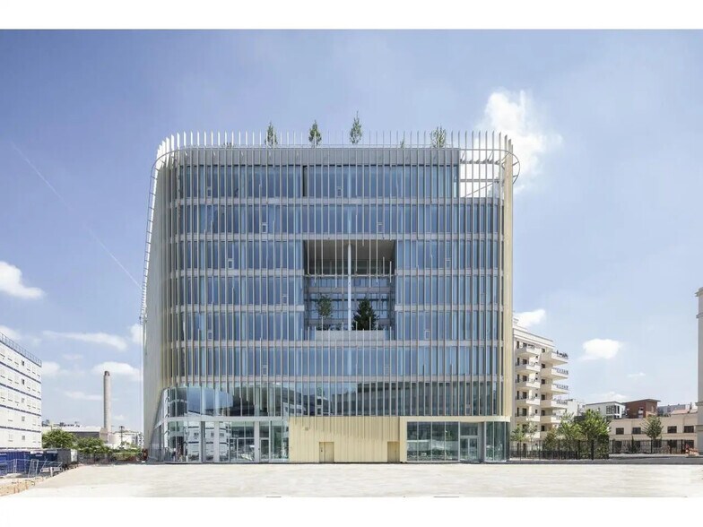 Bureau dans Saint-Ouen-sur-Seine à louer - Photo de l’immeuble – Image 1 sur 19