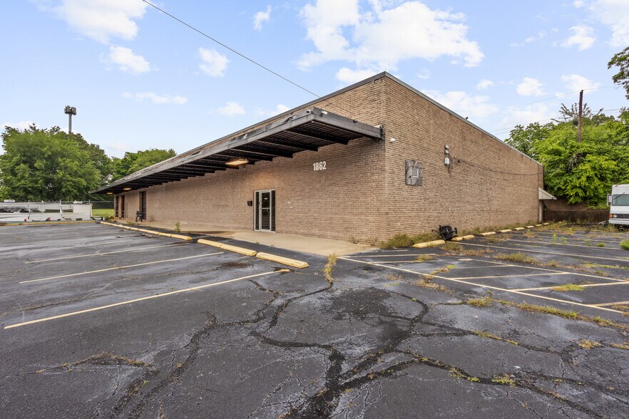 1862 LATHAM St, Memphis, TN à vendre - Photo de l’immeuble – Image 3 sur 26