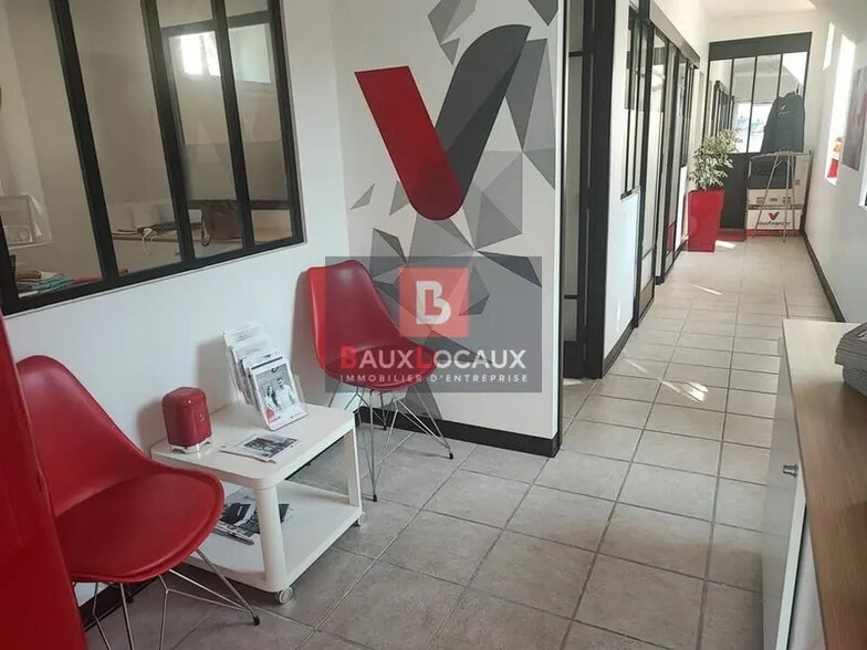 Local commercial dans Salon-de-Provence à louer - Photo intérieure – Image 1 sur 5