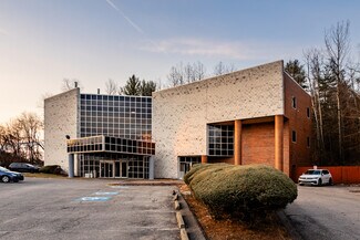Plus de détails pour 850 Clairton Blvd, Pleasant Hills, PA - Bureau à vendre