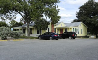 Plus de détails pour 211 Railroad St, Buda, TX - Bureau à vendre