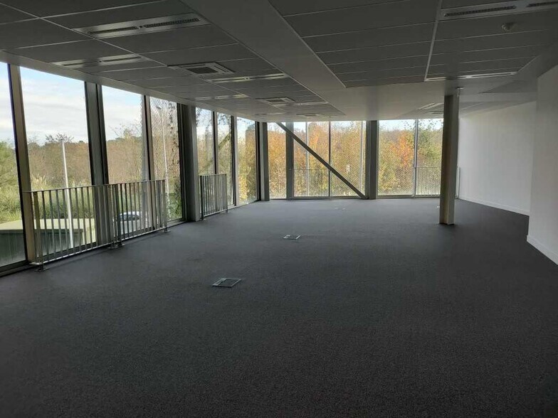 Bureau dans Eysines à louer - Photo intérieure – Image 3 sur 5