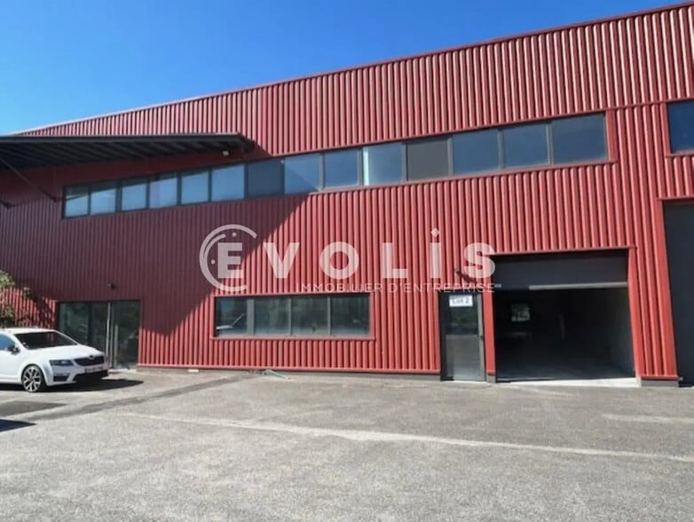 268 Chemin Des Champs Elysées, La Terrasse à louer - Photo de l’immeuble – Image 2 sur 2