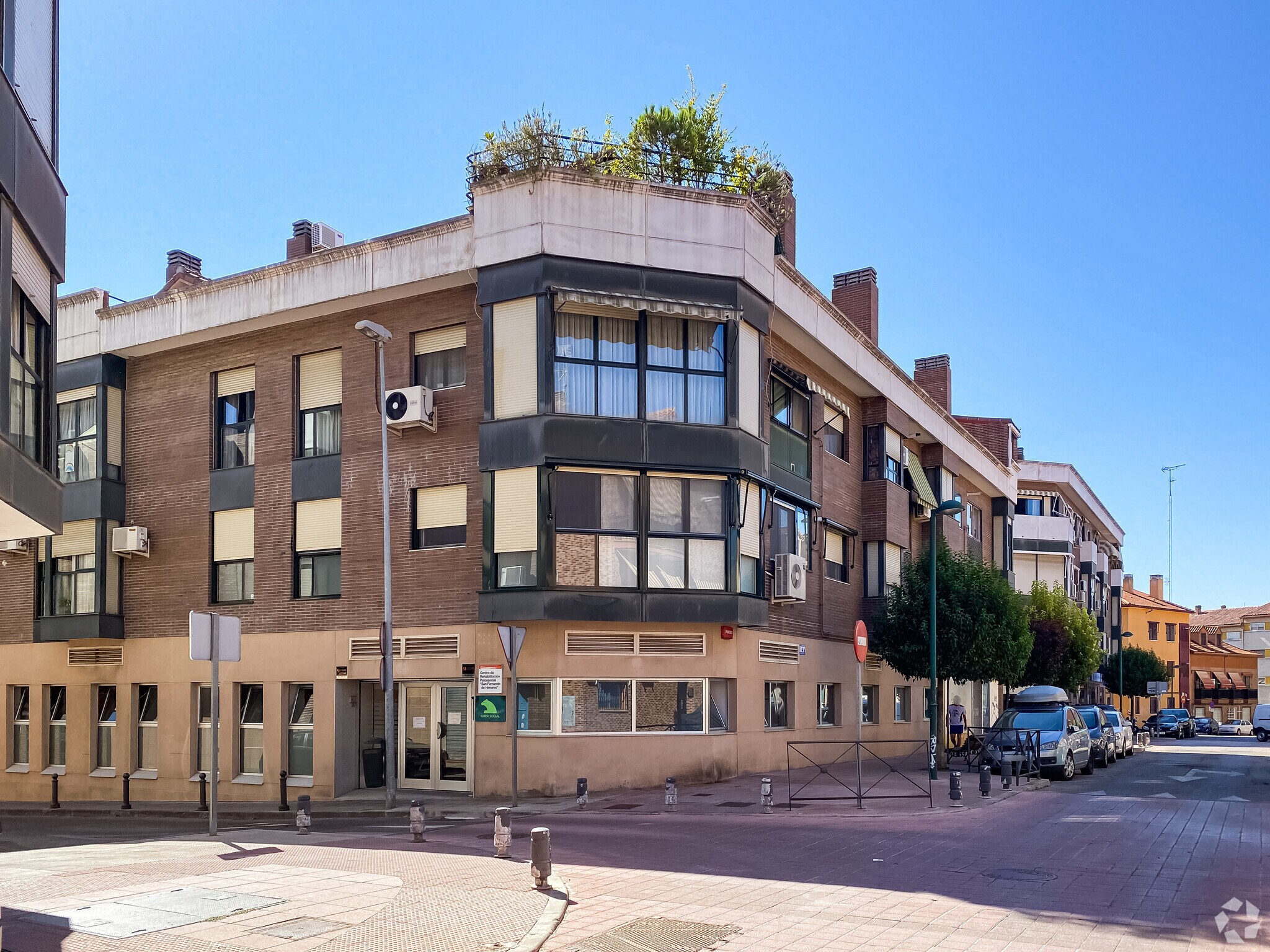 Calle Jardín, 28, San Fernando de Henares, Madrid à louer Photo de l’immeuble– Image 1 sur 3