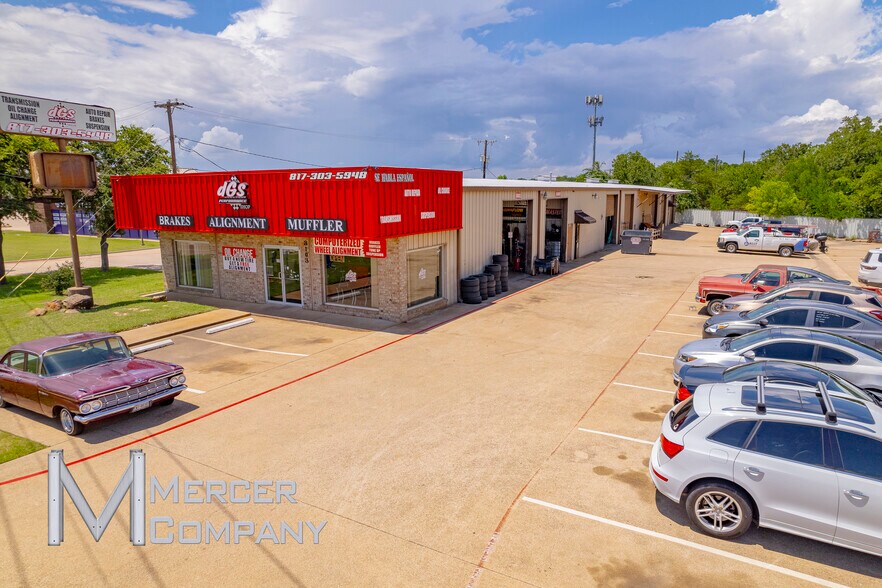 3103 W Pioneer Pky, Pantego, TX à louer - Photo de l’immeuble – Image 2 sur 12
